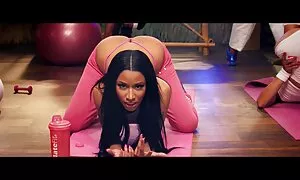 Anaconda babes schwa ...